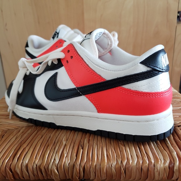 Nike Air Force One Satin Low Dunk Size 7.5 NEW! - Picture 2 of 16